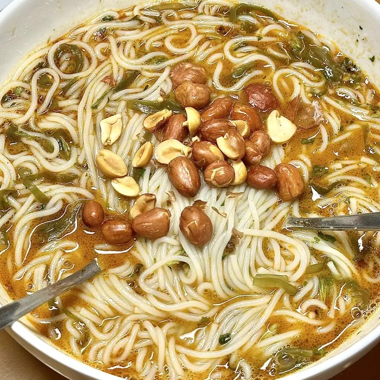 【整箱抢完即止】正宗麻酱米线正宗南阳米线粉丝免煮速食年货宵夜