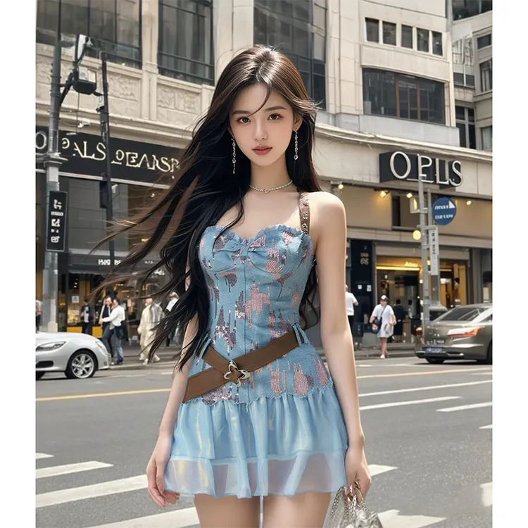 新款西部牛仔复古收腰修身辣妹亮片挂脖亮纱拼接下摆蓬蓬连衣裙女