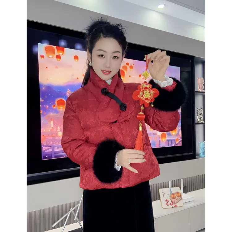 新中式国风棉服女装提花高品质袖口冬季新款时尚百搭气质围脖短款