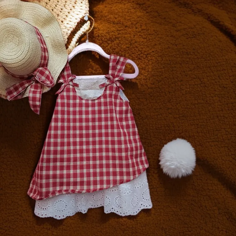 甜美夏季女童度假风公主吊带裙韩系红格子女宝蕾丝裙摆连衣裙