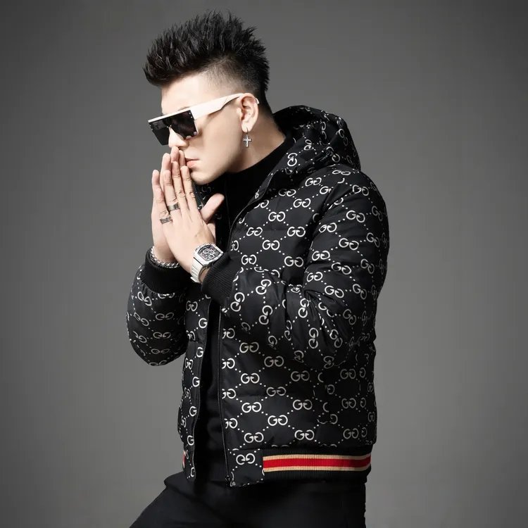 欧洲站连帽羽绒服男冬季潮牌字母印花保暖防寒服男士90白鸭绒外套