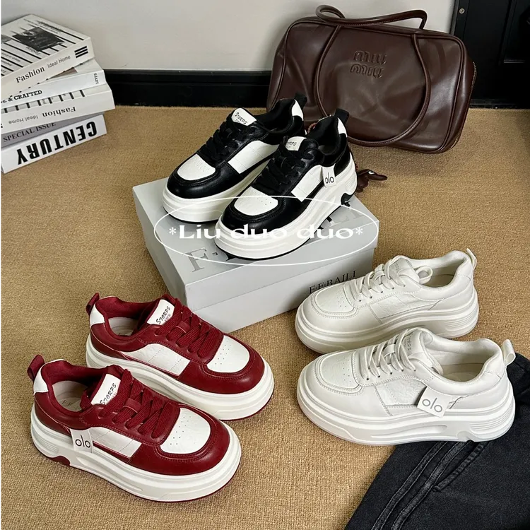 刘多多女鞋【增高6CM】真皮版厚底休闲小白鞋系带韩版吸膜板鞋251-2