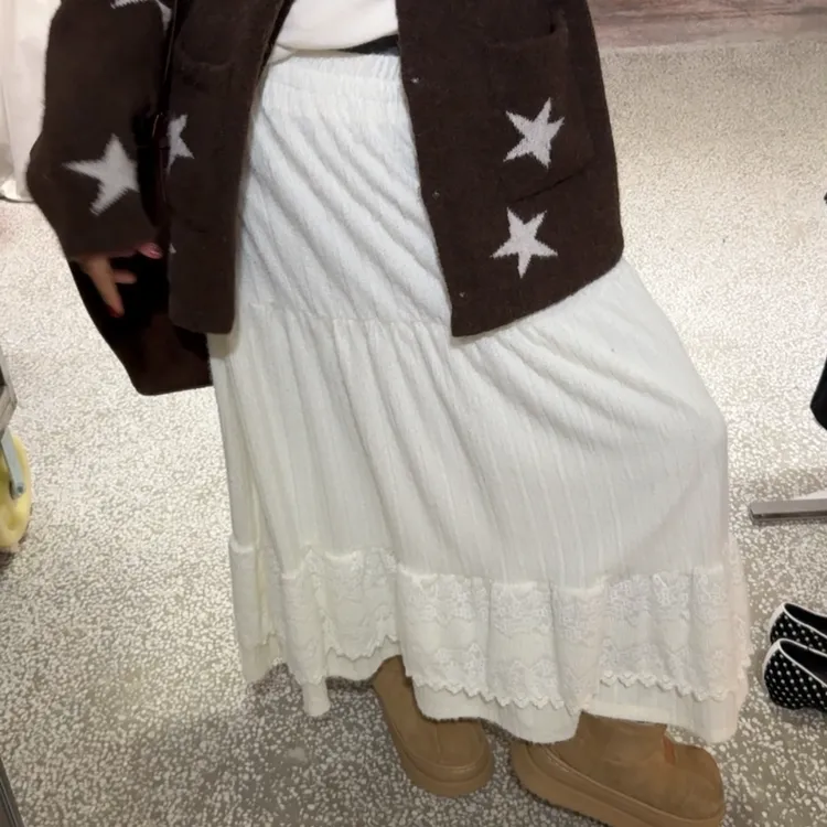 大码蕾丝拼接高腰遮肚子半身裙女秋冬温柔风超仙a字蛋糕长裙1053