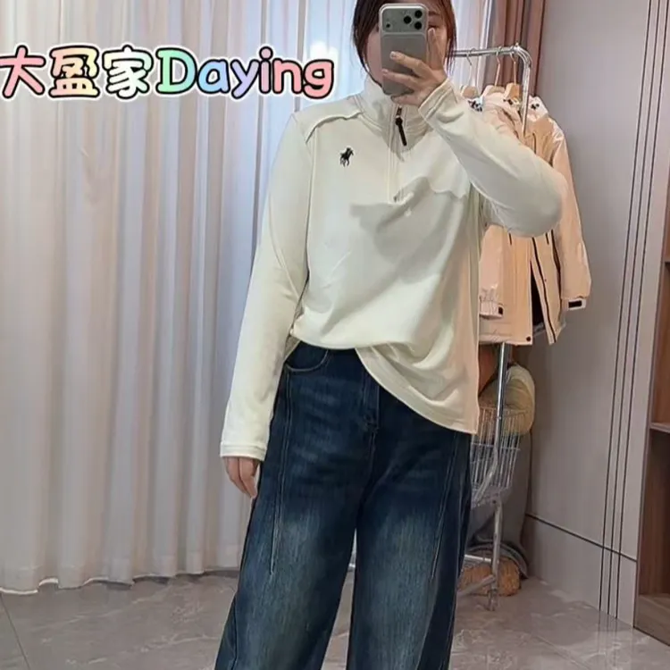 1218慕斯暖绒半拉链刺绣小马上衣