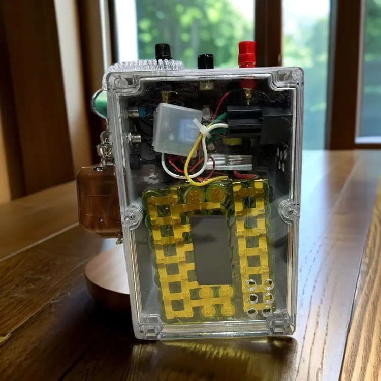 42颗电芯户外新能源照明逆变器逆变一体机迷你一体机遥控款长续航