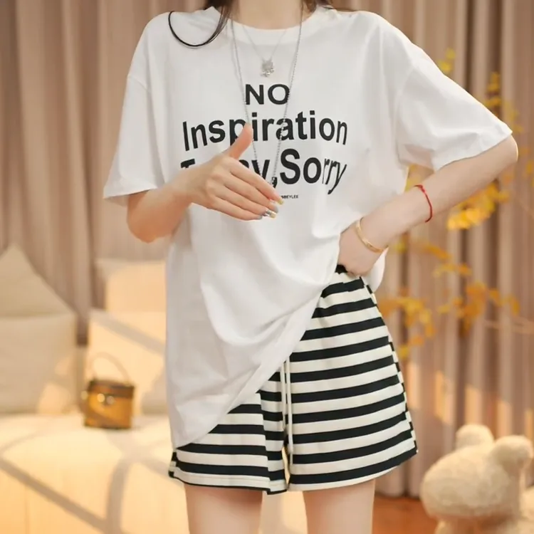 夏季短袖短裤套装时尚字母潮流上衣+百搭条纹短裤洋气两件套C5195