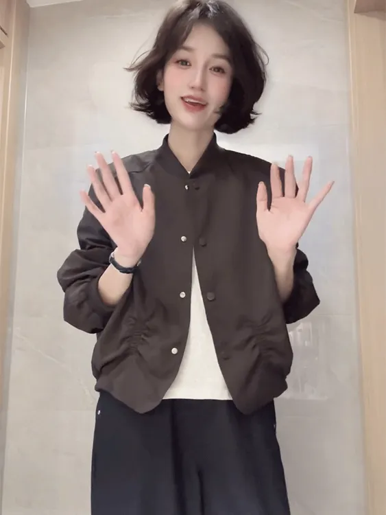 设计感立领休闲单排扣褶皱短款外套女2025秋季新款显瘦夹克上衣潮
