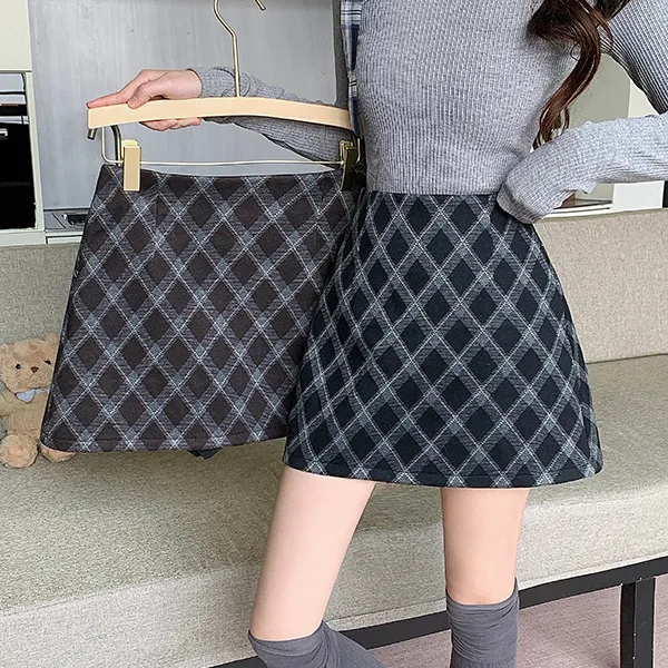 毛呢a裙菱形格纹韩系半身裙时尚百搭保暖潮2025大码女装冬季新款