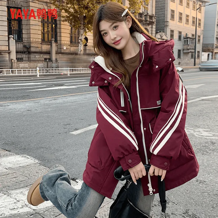 YAYA/鸭鸭2025年新款派克羽绒服时尚休闲连帽潮流中长款洋气收腰