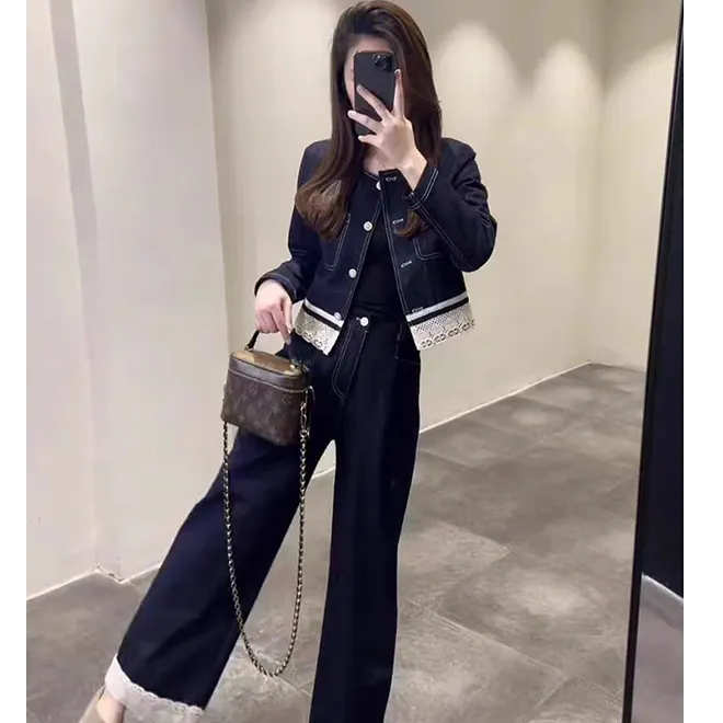 时尚牛仔外套女2025春季新款洋气质显瘦蕾丝拼接阔腿裤休闲上衣女