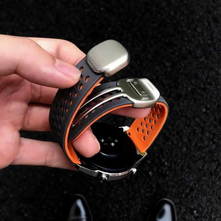 卡容六角形透气孔适用华为watch5表带GT4/5圆滑磁吸GT3pro硅胶GT2