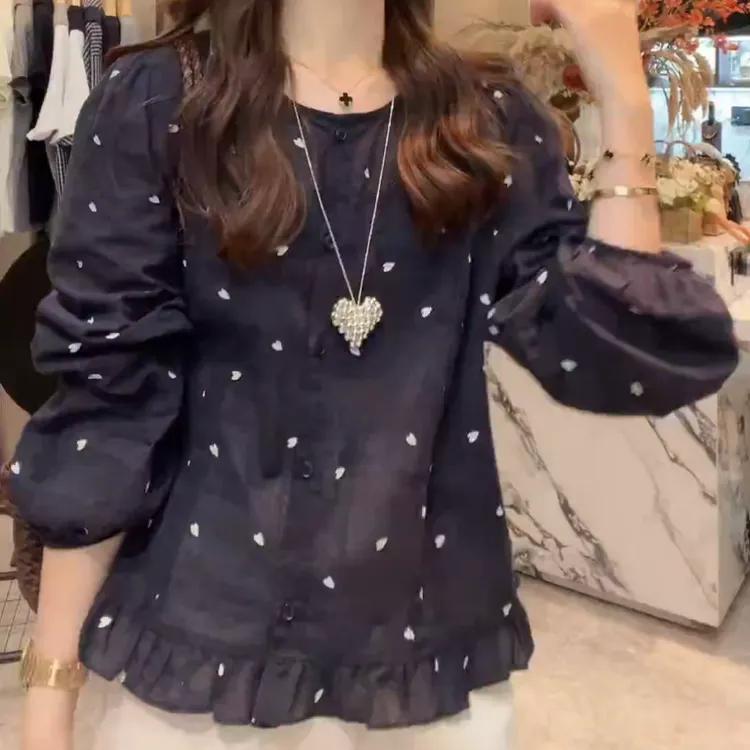 【爱心衬衫】秋季法式优雅风薄款爱心设计感长袖花边衬衣LK2505932