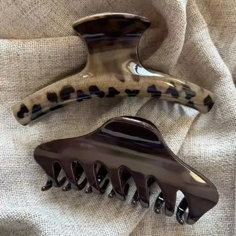 过目不忘~抓夹女高级感新款气质大号鲨鱼夹后脑勺发夹夏天头饰