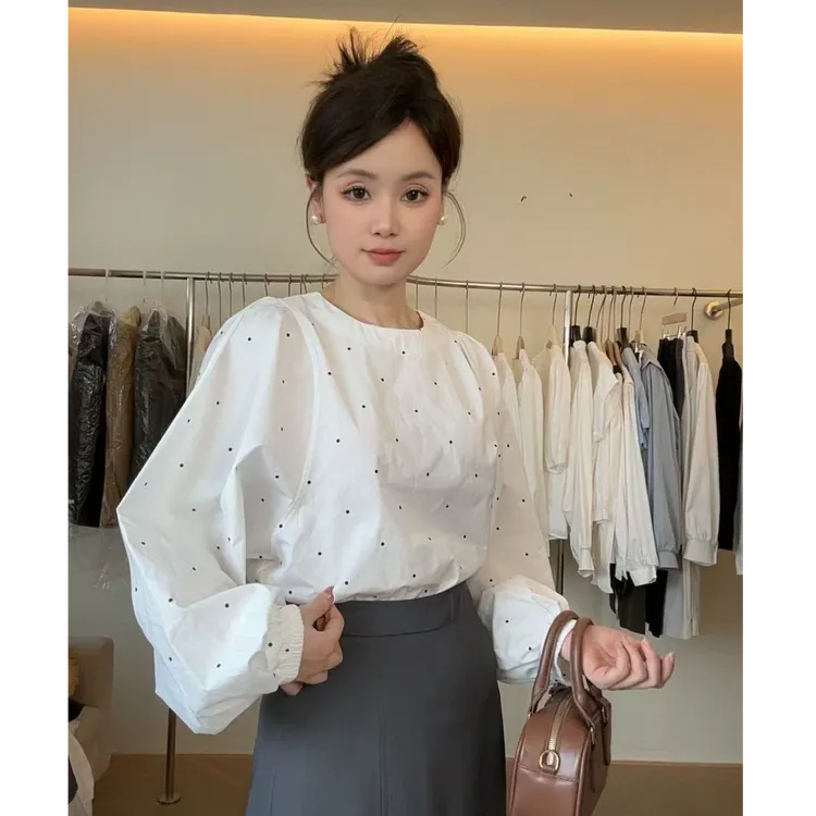 秋季长袖衬衣女新款女装秋装宽松时尚洋气时髦灯笼袖上衣女