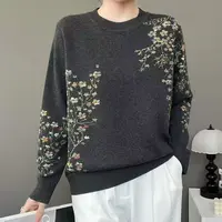 新款中老年妈妈装对角花圆领套头小衫45623