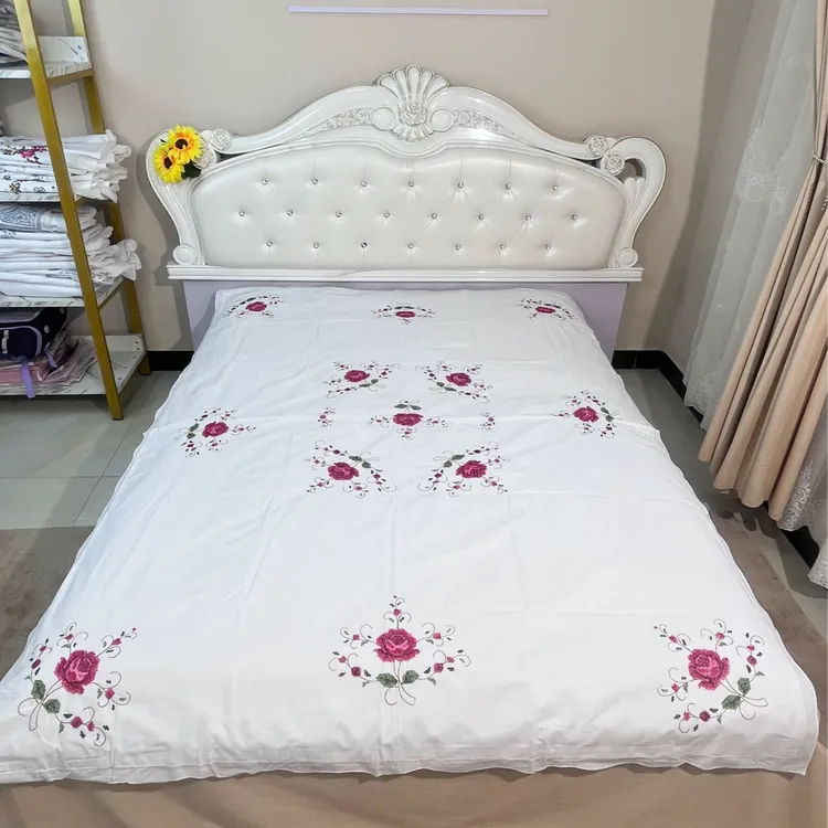 003-棉布刺绣单人被套-红-YOTKAN