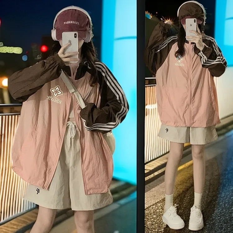 大码防晒女韩版连帽夏季透气短外套宽松防晒衣休闲轻薄时尚外套女