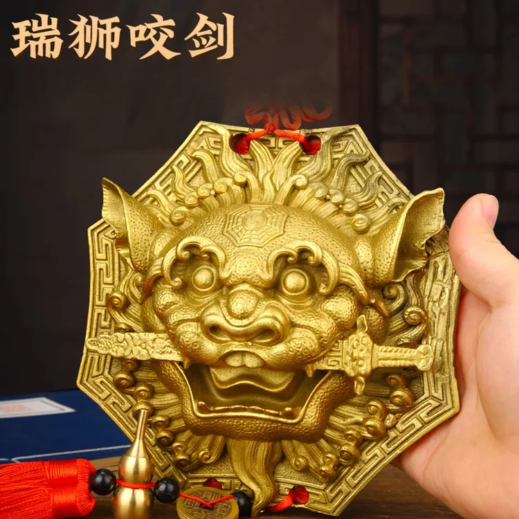 缤越狮咬剑挂件黄铜狮子虎头牌兽头睚眦吞口门神家居门口高档摆件