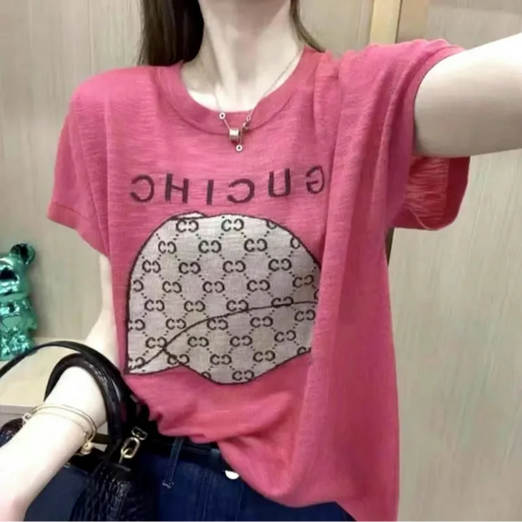 欧货百搭宽松显瘦时尚设计感帽子印花短袖2025夏季新款通勤上衣