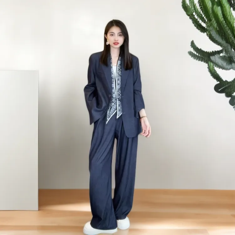 大码秋季新款牛仔蓝西装套装女胖mm时尚减龄休闲西服阔腿裤两件套