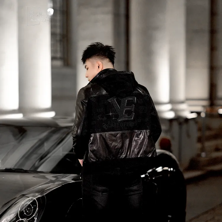 2025秋冬新款轻奢时尚潮流百搭修身拼真皮可拆卸帽男士羽绒服外套