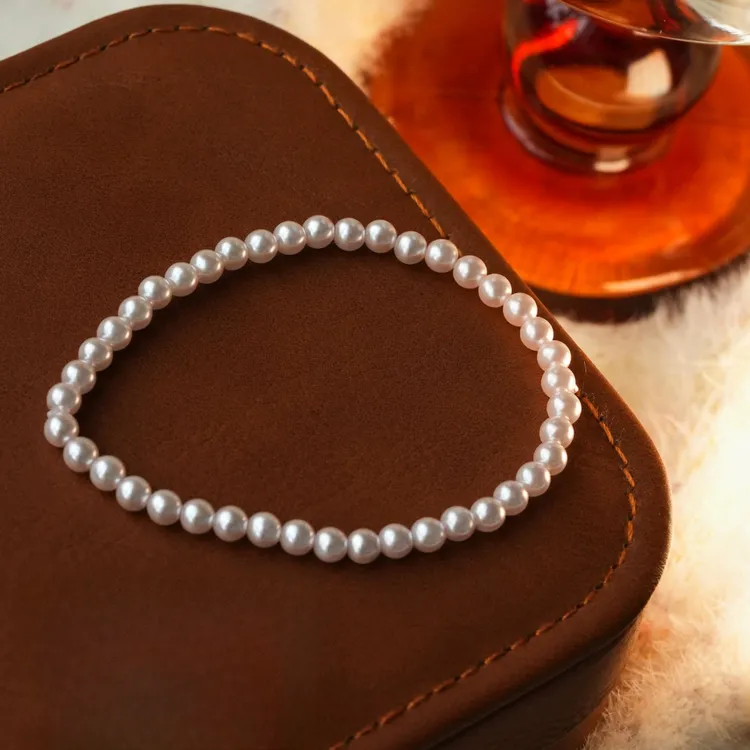 非金属仿珍珠手链 秋冬新品法式曼塔玫瑰紫弹力手串气质百搭手链