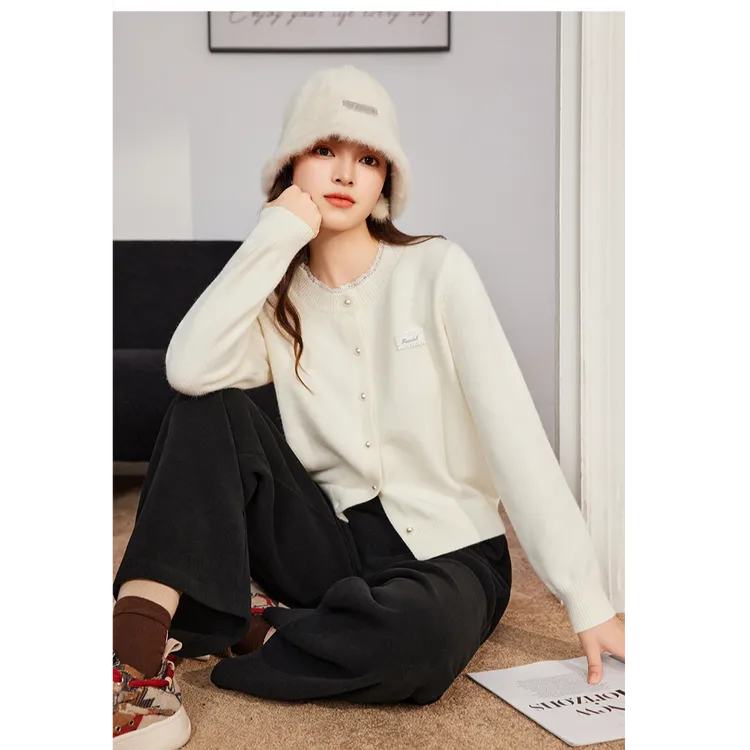 IEF/爱依服2025新款秋冬休闲毛针织衫开衫女时尚百搭短款毛织外套