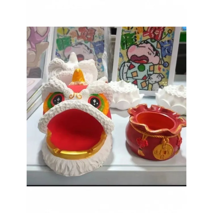 国潮醒狮烟灰缸收纳盒新款手绘涂鸦彩绘大号石膏娃娃国风