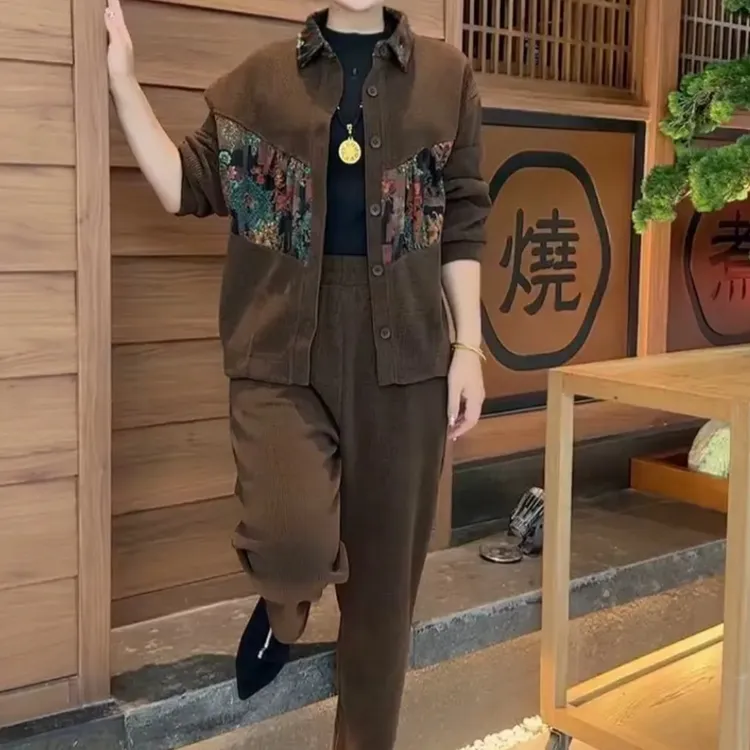 2025新款复古中老年妈妈女装时尚洋气套装国风宽松大码休闲两件套