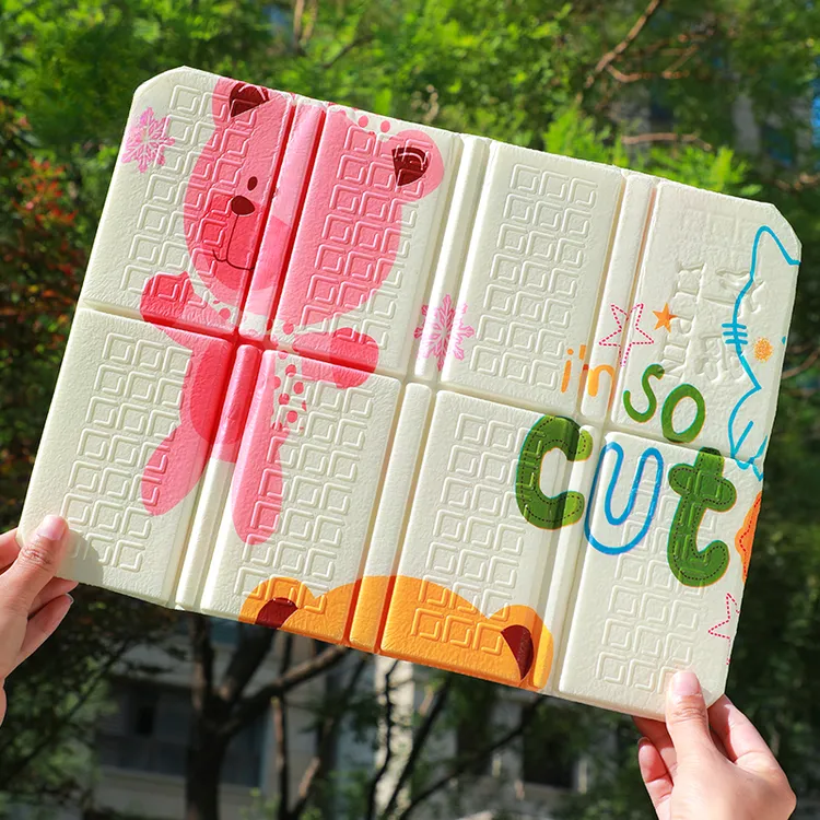 户外折叠坐垫便携隔凉防潮泡沫草地野外小座垫地垫公交音乐节出门