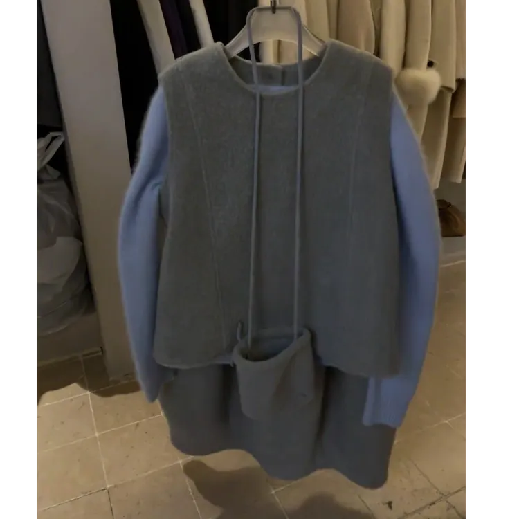 超火一整套2025秋冬新款时尚韩版慵懒风休闲上衣马甲半身裙三件套