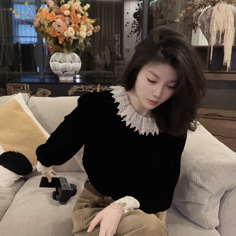【悦悦专属】法式精致刺绣蕾丝花边单排扣拼接丝绒衬衣Y1198