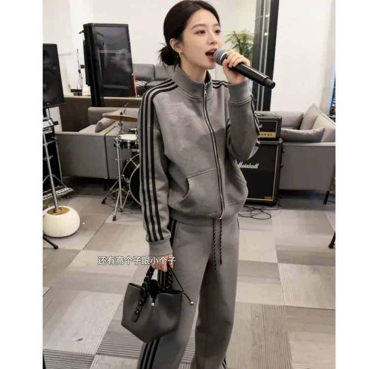 巨好看的冬装一整套韩系慵懒风运动加绒加厚立领外套阔腿裤两件套