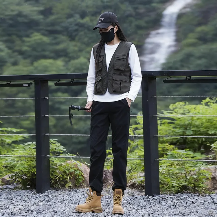 秋冬户外运动软壳透气城市机能3D立体裁剪男女同款