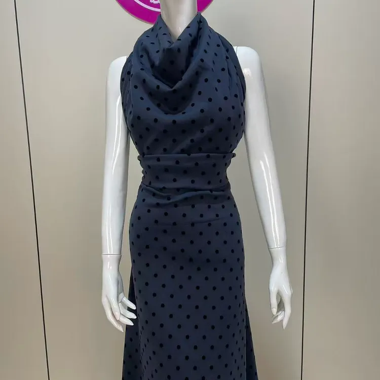 黑色植绒点子秋冬款拉毛布料 弹性好柔软