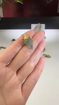 【闪购商品】翡翠颈饰18K金镶嵌【舒雅】