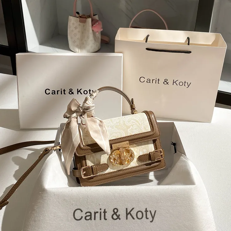 CARIT KOTY小众高级感盒子小方包包女款爆款2025新款手提斜挎小包