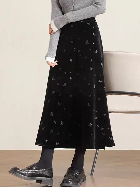 2025春秋冬新款压花丝绒半身裙女气质百搭遮胯蝴蝶a字裙