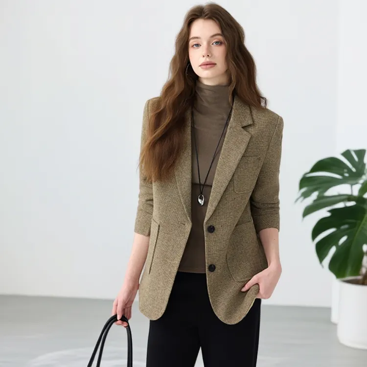 卡其色毛呢西装外套女秋冬2025新款小个子气质高级感呢子西服上衣