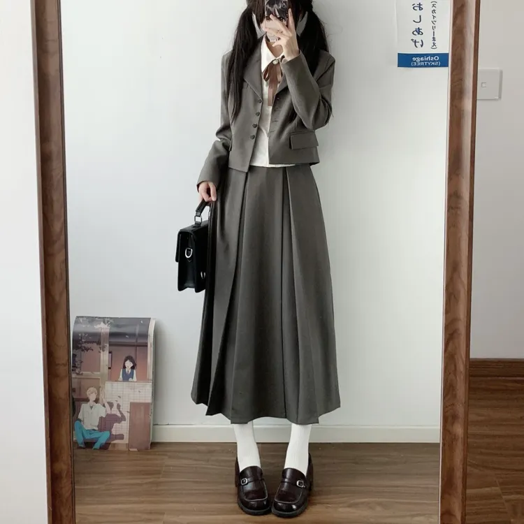 【奶油逃跑】推荐暮雨浔茶瞳福掌柜原创美拉德穿搭JK制服学生装长裙