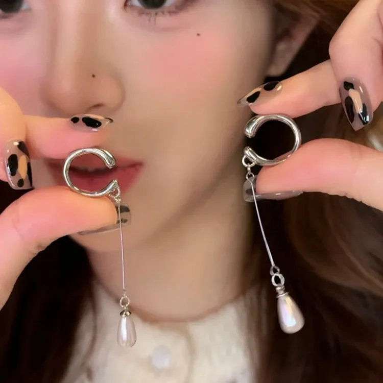 铜合金仿珍珠耳饰 合金合成耳饰长款珍珠耳挂无耳洞耳骨夹轻奢