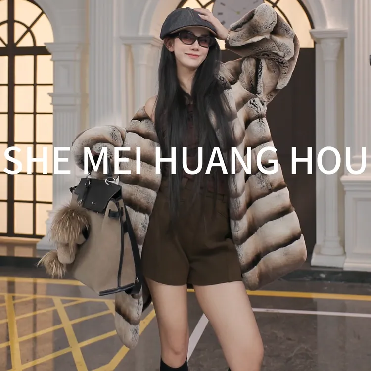 皮草丝绒青紫蓝兔皮毛一体龙猫款皮草外冬季新款24067