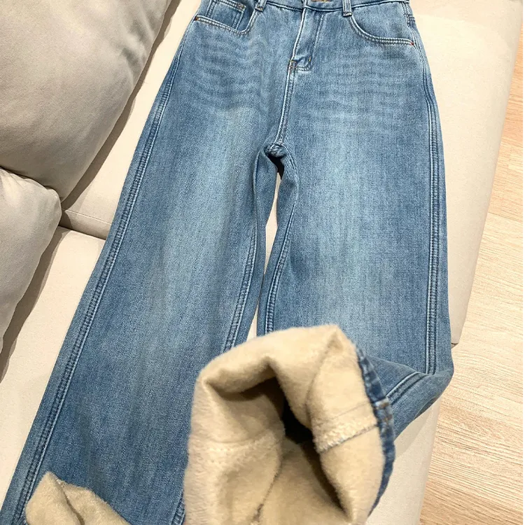 冬季加绒加厚阔腿牛仔裤女高腰新款大码胖mm显瘦梨形身材直筒裤子