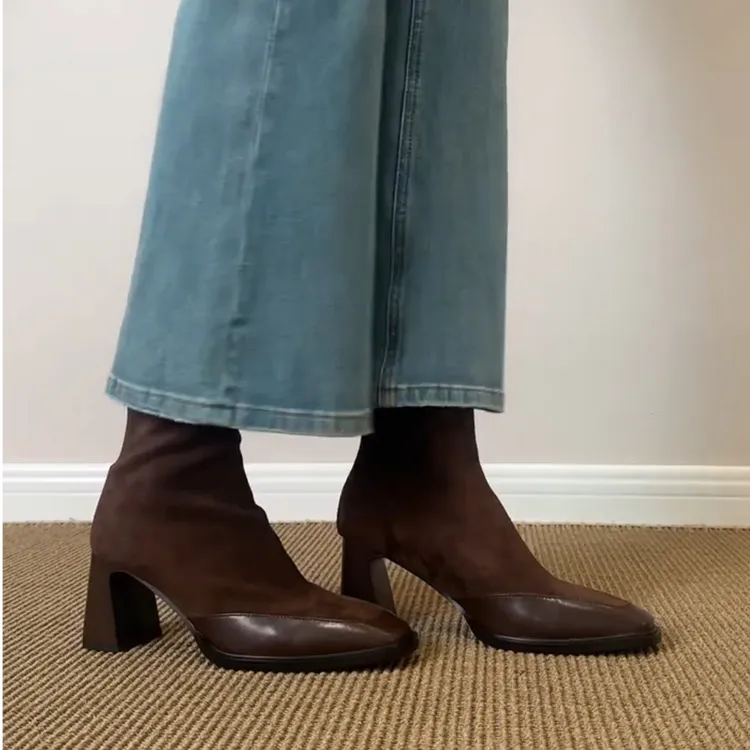 复古方头粗跟弹力袜靴女2025新款法式气质通勤软底瘦瘦靴高跟短靴