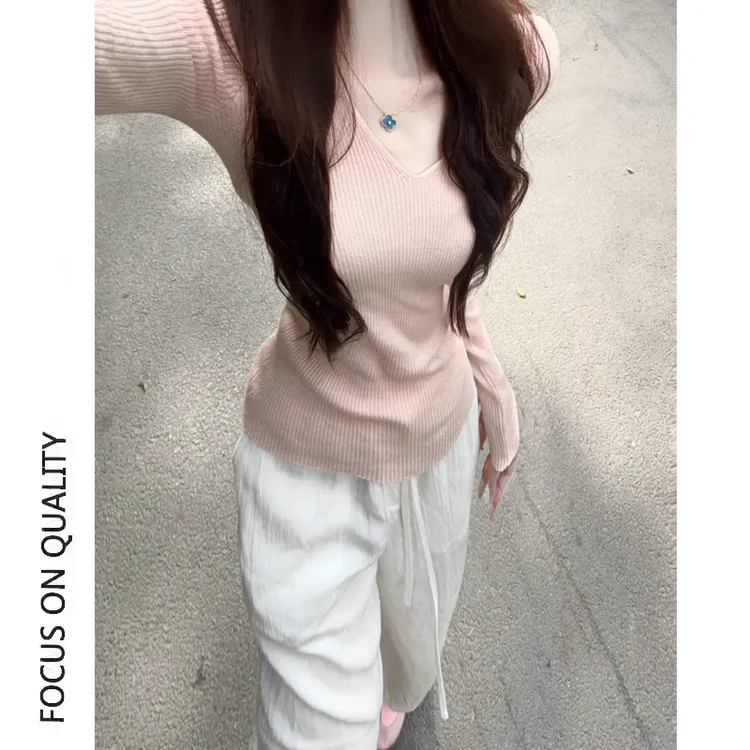 修身针织打底衫女秋冬季2025新款粉色韩系V领高级感内搭A10211