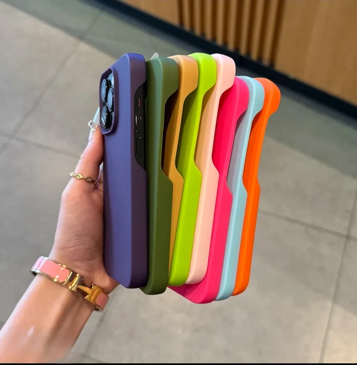 无边框大孔适用苹果16Pro手机壳15Promax防摔14pro全包12纯色13