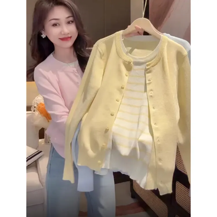 假两件拼接长袖圆领针织开衫女春季新款条纹宽松显瘦百搭时尚外套