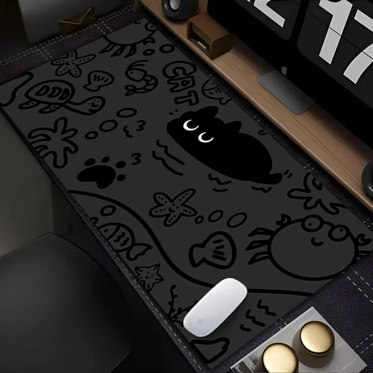 可爱小黑猫鼠标垫大号防水皮革办公电脑键盘垫桌垫游戏柔软舒适