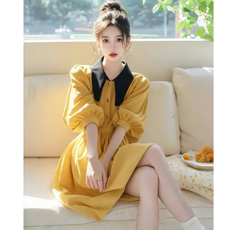 2025春季爆款流行气质减龄高级感黄色长袖洋气好看翻领收腰连衣裙