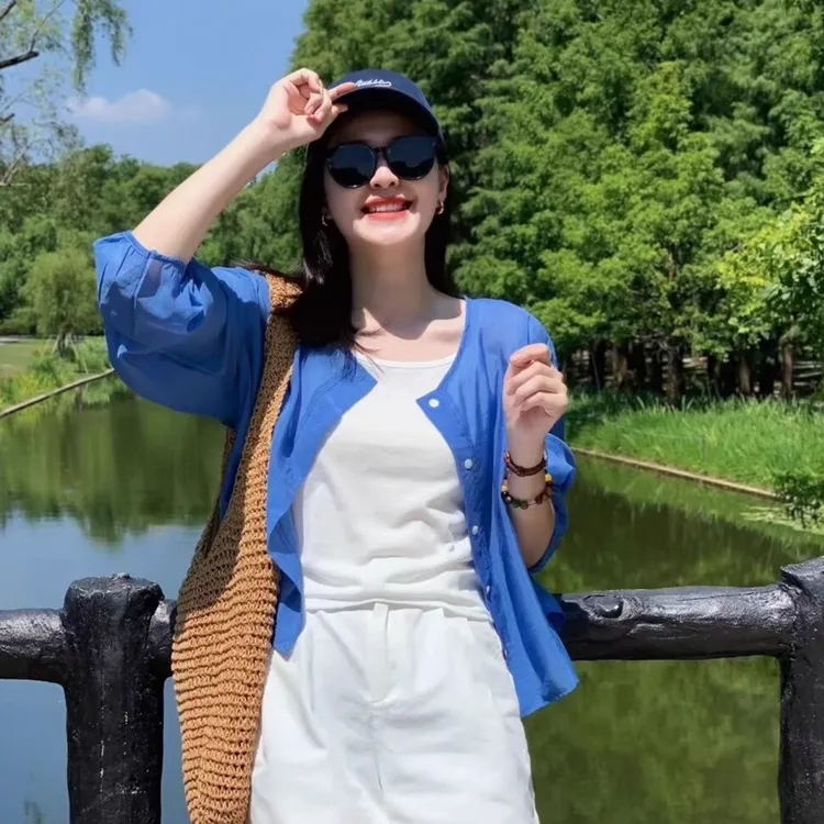克莱因蓝防晒衬衫女小个子夏季配吊带外搭轻薄款休闲宽松开衫上衣